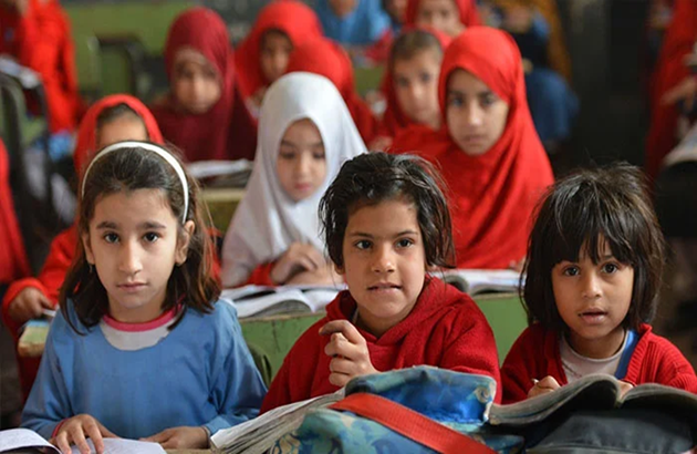 3 girls students of govt school